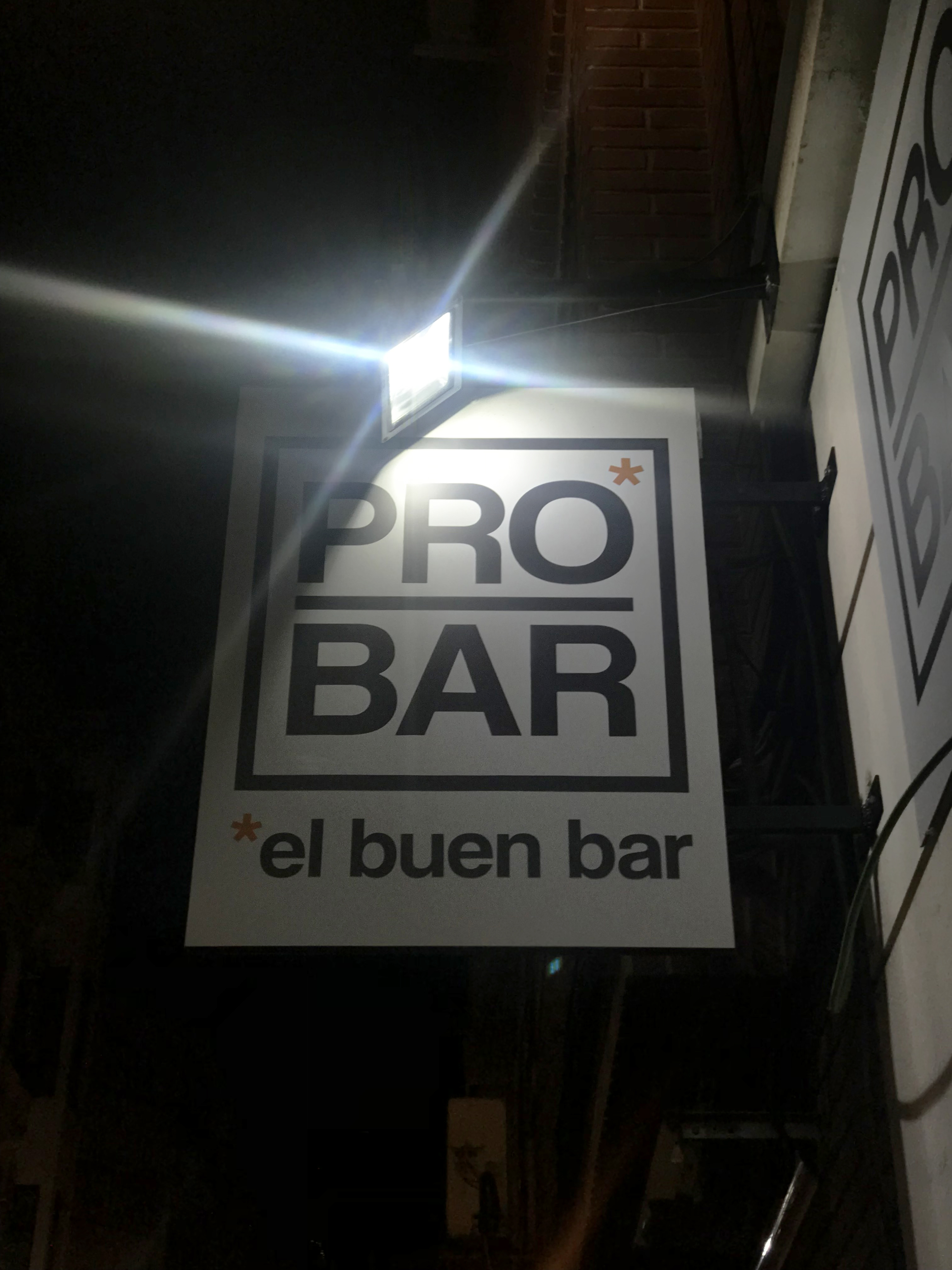 Probar – El buen bar en la calle bazán